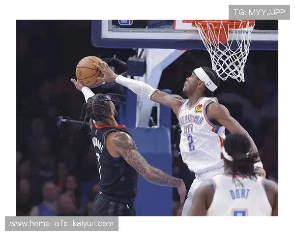 亚历山大突破分球助攻,雷霆团队配合成熟 亚历山大突破分球助攻,雷霆团队配合成熟