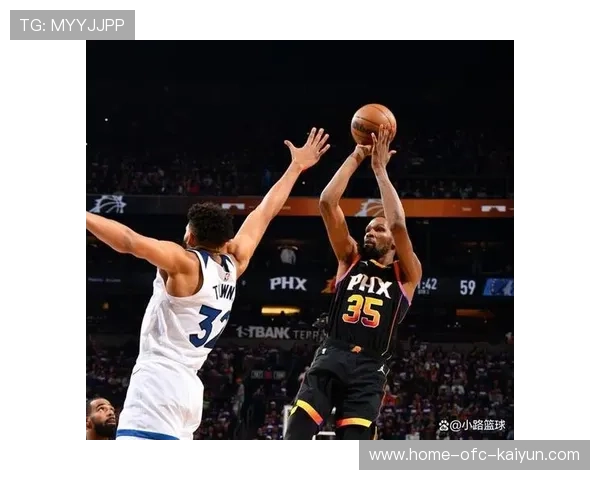 杜兰特无解投篮，太阳进攻节奏快而精准