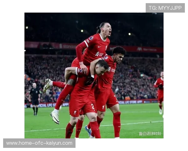 利物浦边路连续突破形成威胁