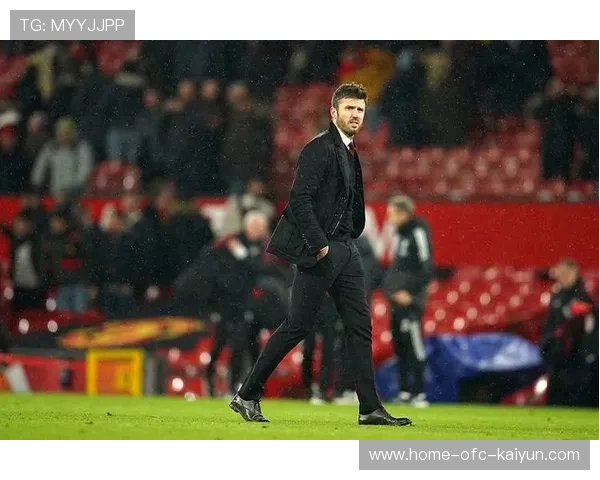 曼联冲击欧冠四强，卡里克参与重要决策，目标明确，曼联2021欧联